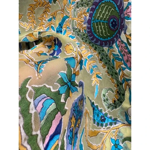 Soft Surroundings Green & Blue Floral Print Long Sleeve Button-Down Shirt Size L - Picture 8 of 16